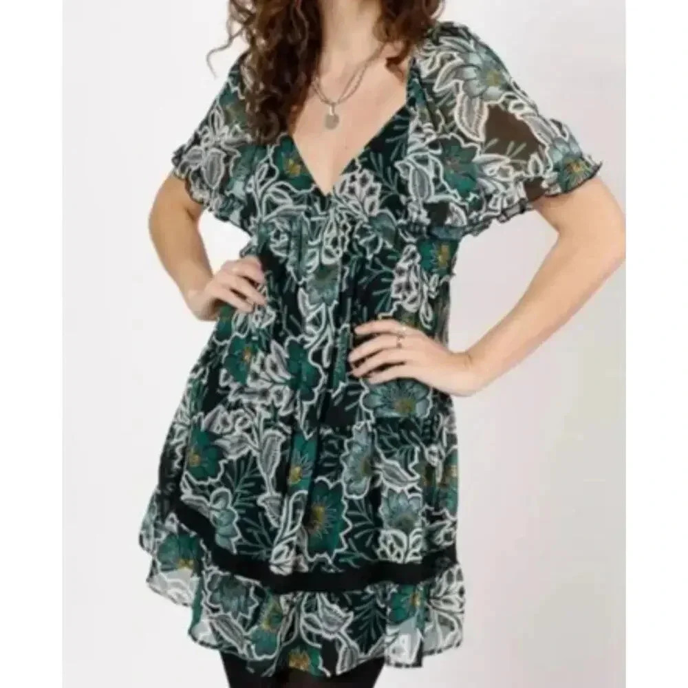 NWT Band Of The Free Maisie floral boho mini dress green medium.